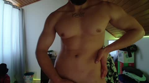 Snapshot of muscle_cock32 chatting on 12.03.24 David Big online show from 12.03.24