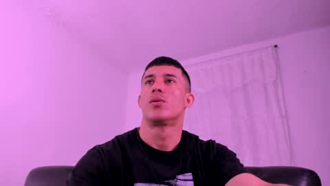 Snapshot of muscle_man07 chatting on 05.06.26 Muscle Man online show from 05.06.26