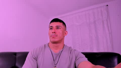 Snapshot of muscle_man07 chatting on 05.10.26 Muscle Man online show from 05.10.26
