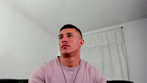 Snapshot of muscle_man07 chatting on 07.06.26 Muscle Man online show from 07.06.26