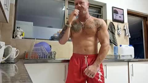 muscledaddy69s online show from 04.06.26