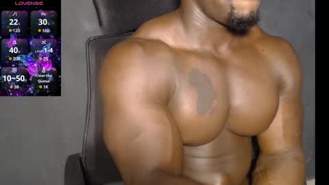 Snapshot of musclegodsammy23 chatting on 12.08.24 musclegod23 online show from 12.08.24