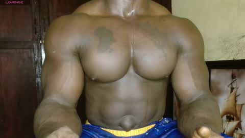 musclegod23 online show from 02.20.26