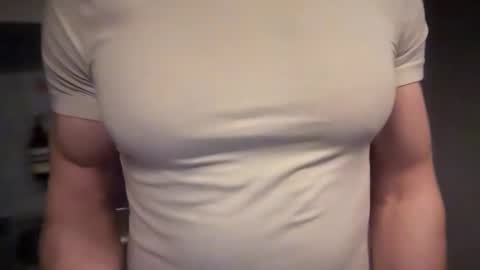 musclehair3 online show from 02.19.25