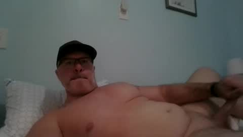 Snapshot of musclemeat41 chatting on 05.12.26 musclemeat41 online show from 05.12.26