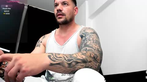 MuscleMonster31 online show from 11.14.25