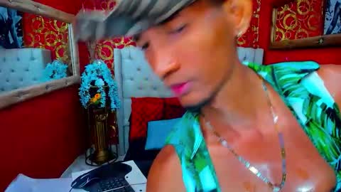 Snapshot of musclepein chatting on 02.05.26 musclepein online show from 02.05.26