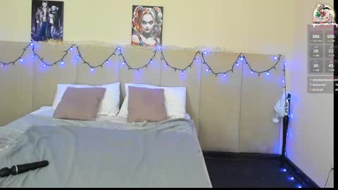 Snapshot of musclexxxbarbie chatting on 12.26.24 Eva online show from 12.26.24