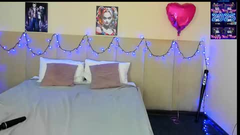 Snapshot of musclexxxbarbie chatting on 02.23.25 Eva online show from 02.23.25