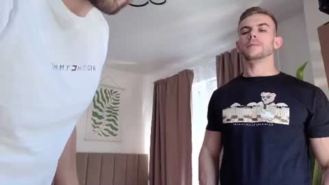 Snapshot of muscularfriend chatting on 07.18.26 Ivan online show from 07.18.26