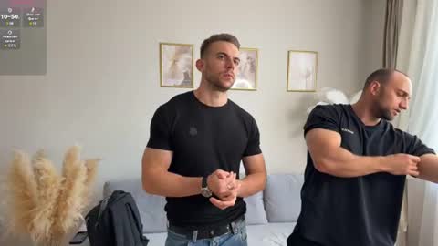 Snapshot of muscularfriend chatting on 07.23.26 Ivan online show from 07.23.26
