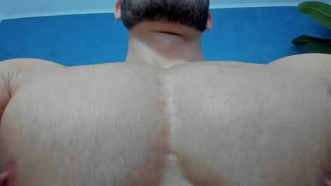 Snapshot of muscularmaster chatting on 04.17.26 muscularmaster onlyfans online show from 04.17.26