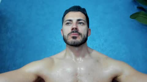 Snapshot of muscularmaster chatting on 04.21.26 muscularmaster onlyfans online show from 04.21.26