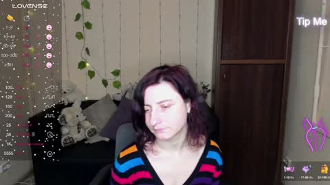 Snapshot of muse_kitty_jenia chatting on 01.24.25 Jenya online show from 01.24.25