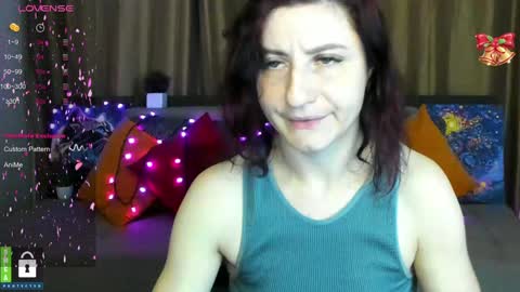 Snapshot of muse_kitty_jenia chatting on 01.26.25 Jenya online show from 01.26.25