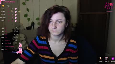 Snapshot of muse_kitty_jenia chatting on 03.10.25 Jenya online show from 03.10.25