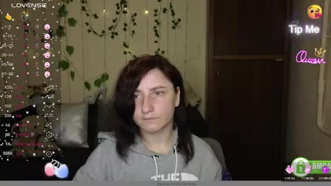 Snapshot of muse_kitty_jenia chatting on 04.18.26 Jenya online show from 04.18.26