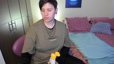 Snapshot of musicayluna chatting on 01.23.25 VALENTINA Luna online show from 01.23.25