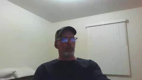 Snapshot of mustang_daddy chatting on 04.06.26 307MountainMan online show from 04.06.26