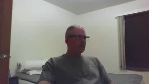 Snapshot of mustang_daddy chatting on 06.08.26 307MountainMan online show from 06.08.26
