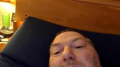 Snapshot of mutualmasturbatorman chatting on 12.16.25 mutualmasturbatorman online show from 12.16.25