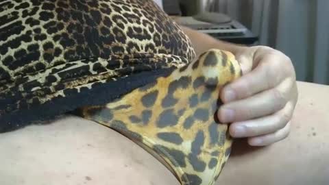 Snapshot of mvafkr chatting on 01.04.25 Muva Fucker online show from 01.04.25