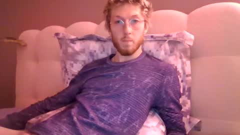 Snapshot of mxmbeaufort chatting on 11.17.25 mxmbeaufort online show from 11.17.25