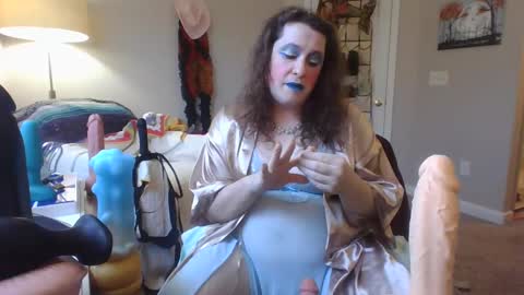 Mx Charlotte online show from 02.10.25