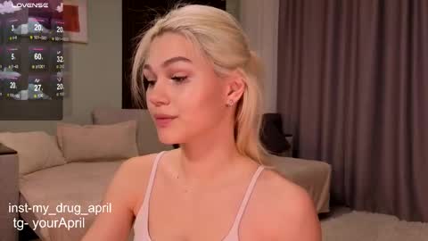 Snapshot of my_april chatting on 09.14.25 April online show from 09.14.25