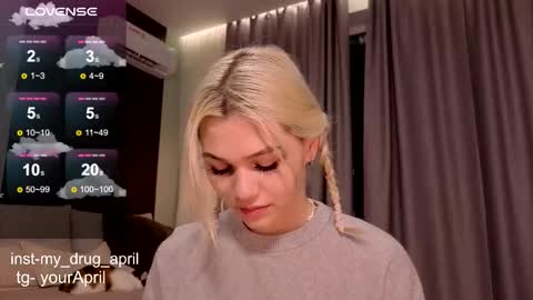 Snapshot of my_april chatting on 09.19.25 April online show from 09.19.25