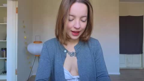  MIA  I will be here Monday Wednesday Thursday Saturday online show from 11.27.25