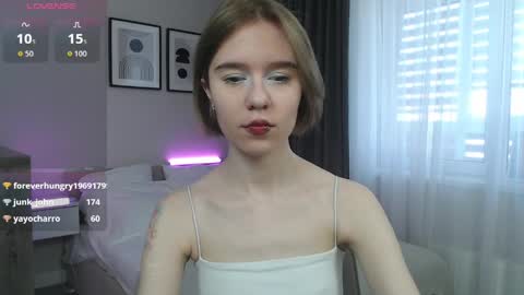 Snapshot of mybabylana chatting on 04.28.26 Lana online show from 04.28.26