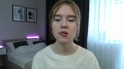 Snapshot of mybabylana chatting on 05.21.26 Lana online show from 05.21.26
