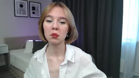 Snapshot of mybabylana chatting on 06.04.26 Lana online show from 06.04.26