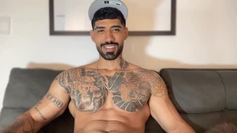 Myke esthetic online show from 12.11.24