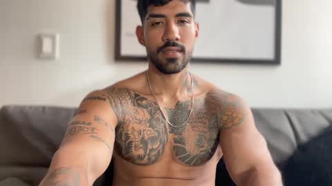 Myke esthetic online show from 01.01.25