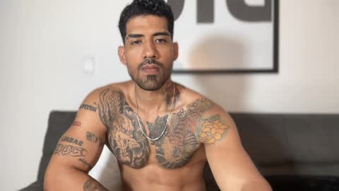 Myke esthetic online show from 01.28.25