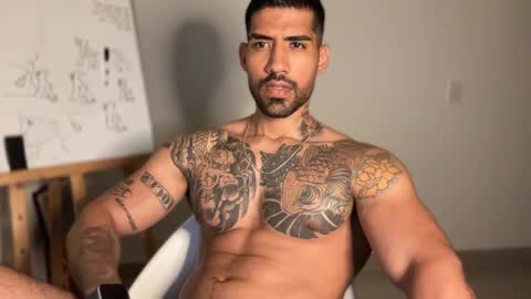 Myke esthetic online show from 02.12.25