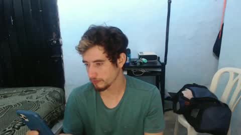 Snapshot of myke_xxx chatting on 12.02.24 mike online show from 12.02.24