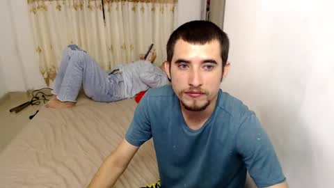 Snapshot of myke_xxx chatting on 02.21.25 mike online show from 02.21.25