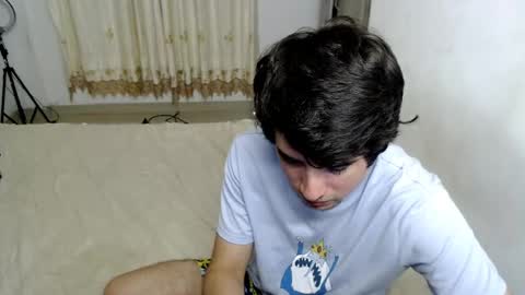 Snapshot of myke_xxx chatting on 09.09.25 mike online show from 09.09.25