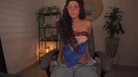 jacke BUNNY online show from 01.13.26