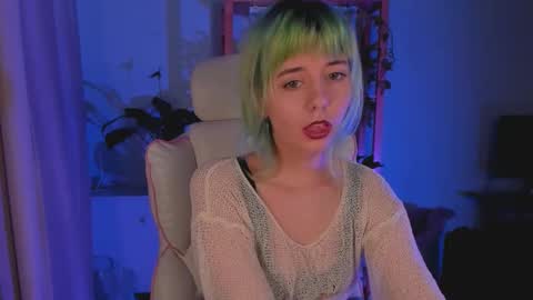 MylaFlores online show from 02.06.26