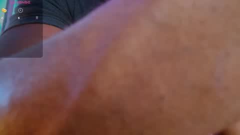 Mylo Wallace  online show from 11.24.25