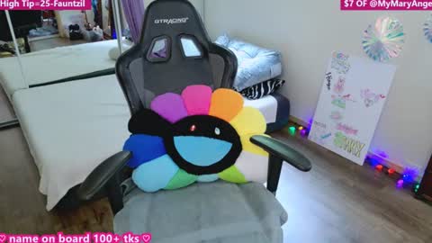 Snapshot of mymaryangel chatting on 07.01.26 mymaryangel online show from 07.01.26