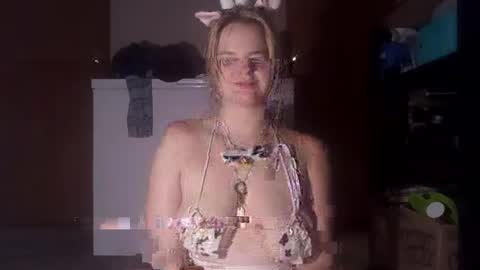 Annie Archer online show from 12.06.24