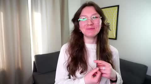 Snapshot of myrapoff chatting on 04.16.26 Epsil online show from 04.16.26