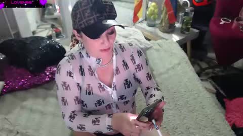 Snapshot of myrnasexxx chatting on 07.05.26 Myrna Sessions online show from 07.05.26