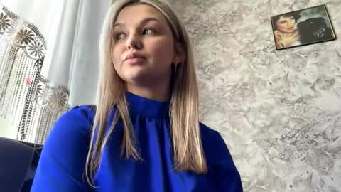 Olivia online show from 03.15.26