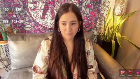 Snapshot of mysaris3 chatting on 01.18.25 S A R A online show from 01.18.25